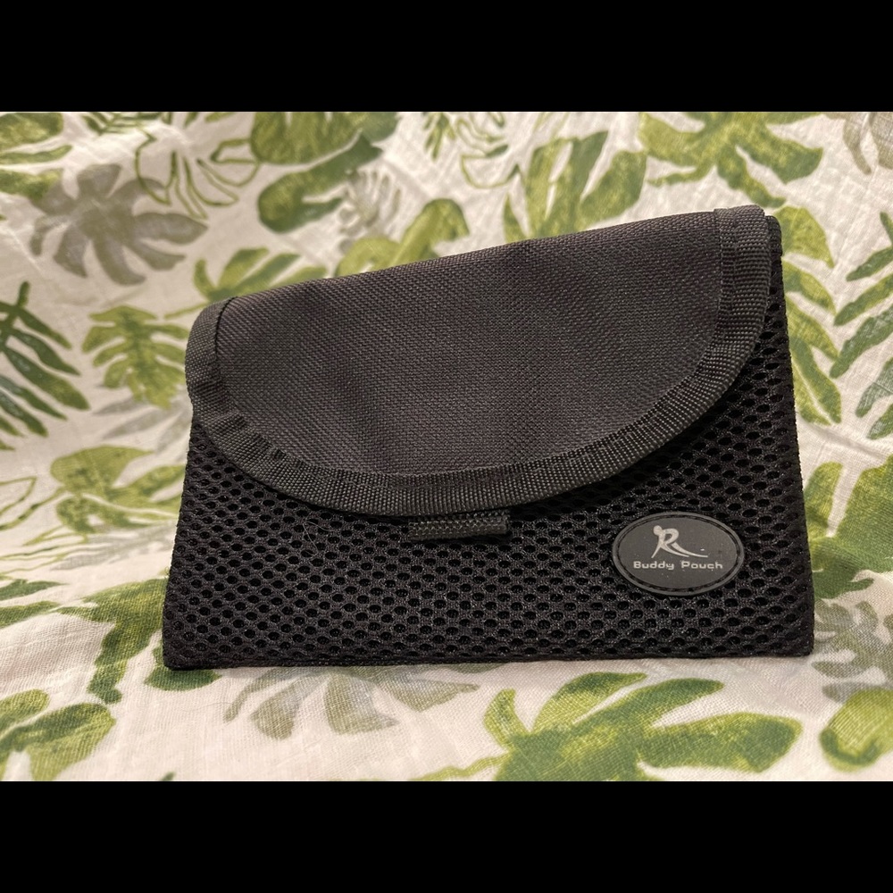 NWOT Buddy Pouch